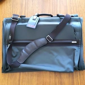 Tumi, like brand new, trifold garment bag